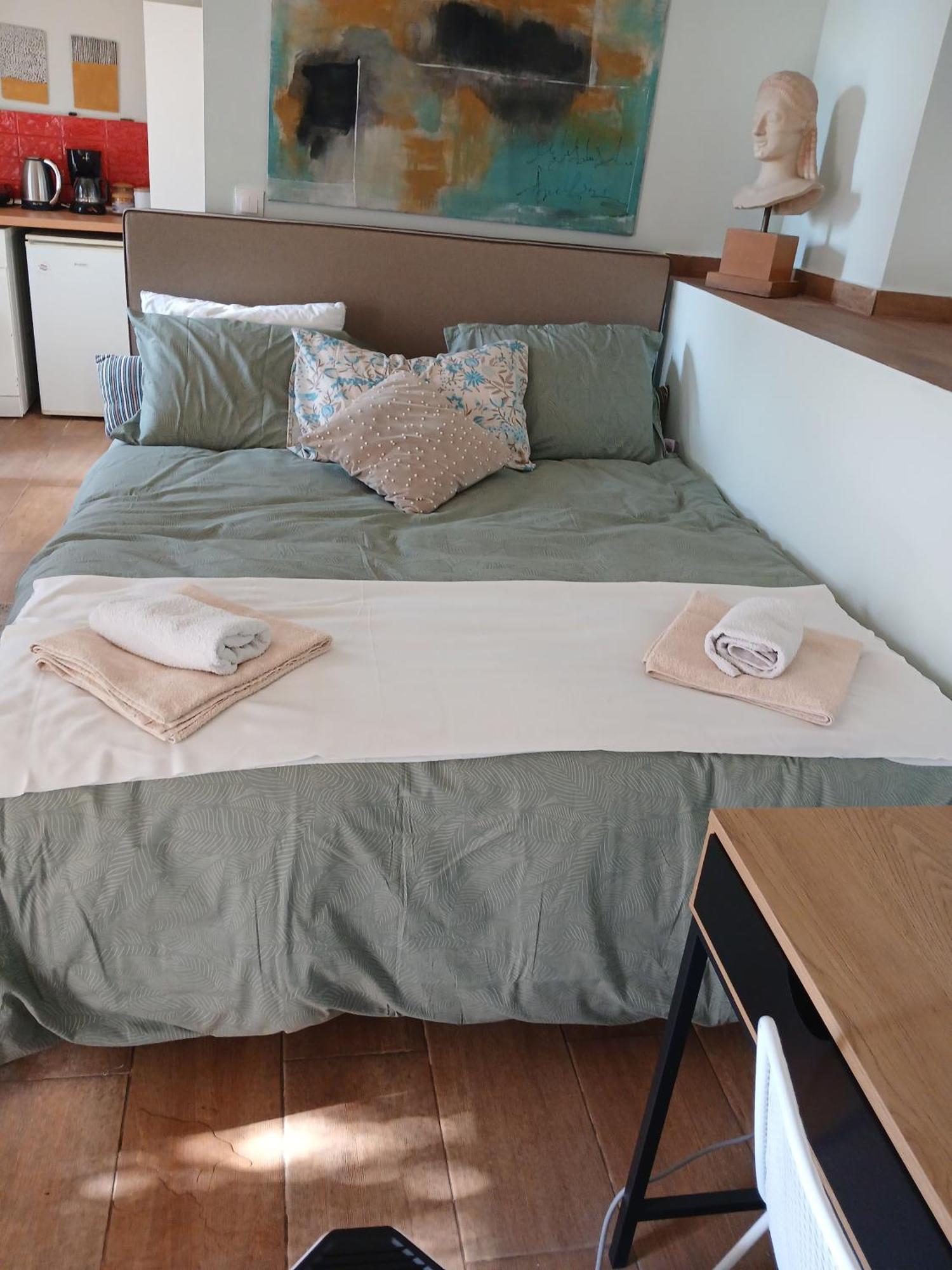 Petra Apartment *